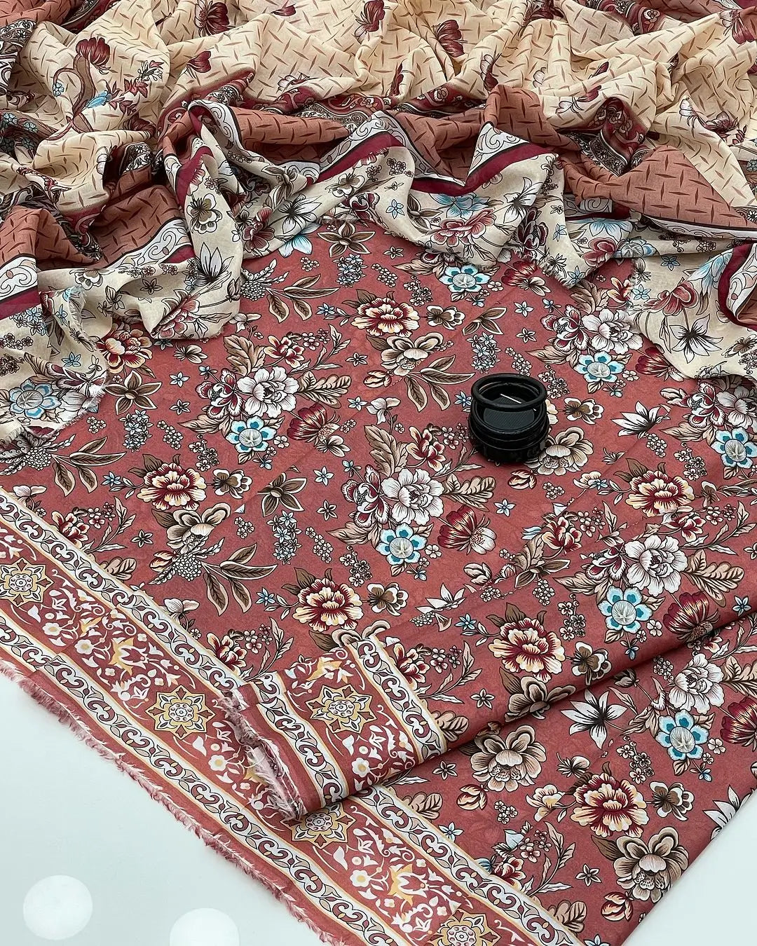 Soft Premium Lawn Digital Print Shirt ,  Premium Lawn Digital Print Trouser ,  Premium Lawn Digital Print Dupatta ,  3 PC Dress 👗 | buy online from AFRAZ
