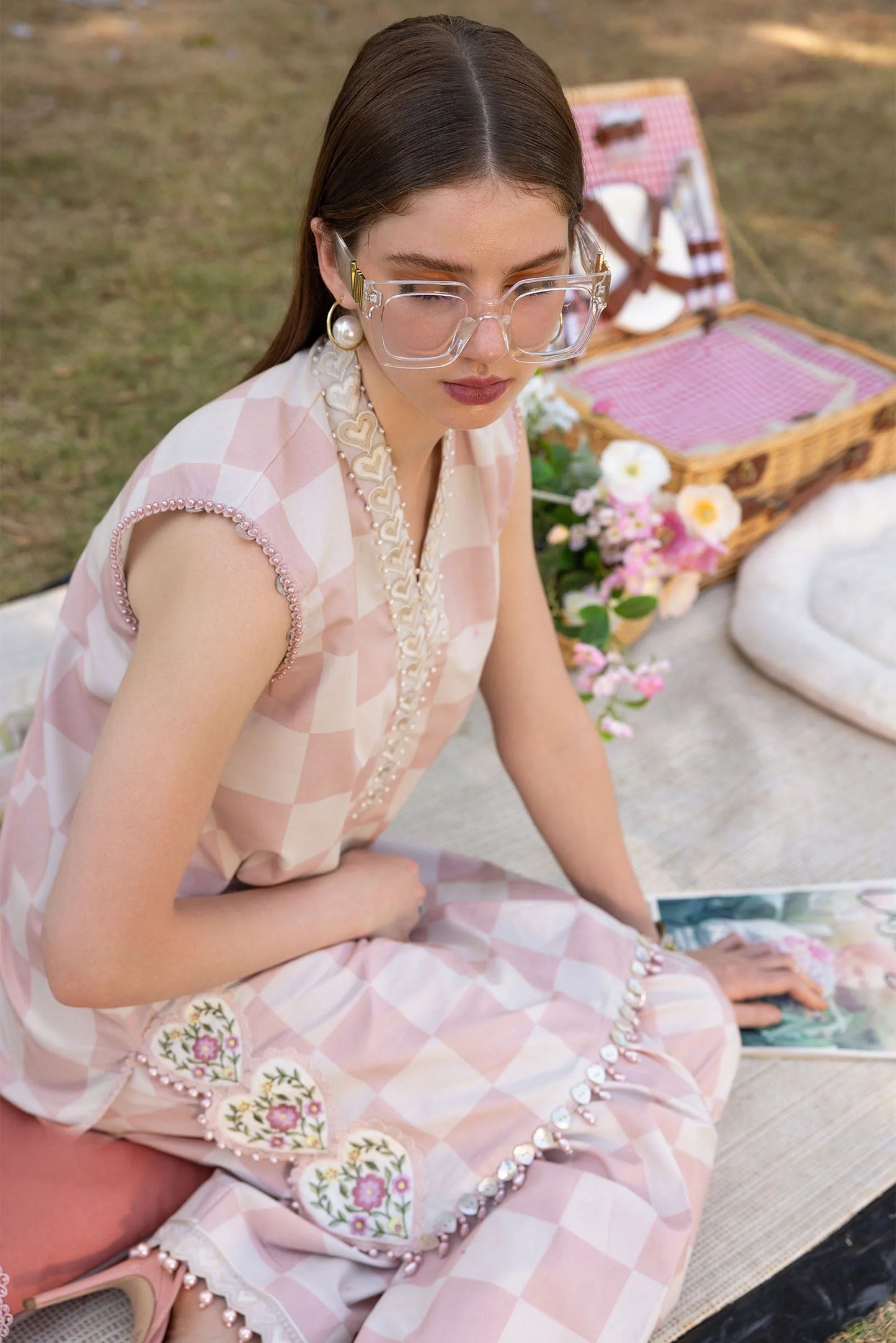 Afraz Luxury Checkerboard Embroidered Lawn 3Pc Suit with Chiffon Dupatta
