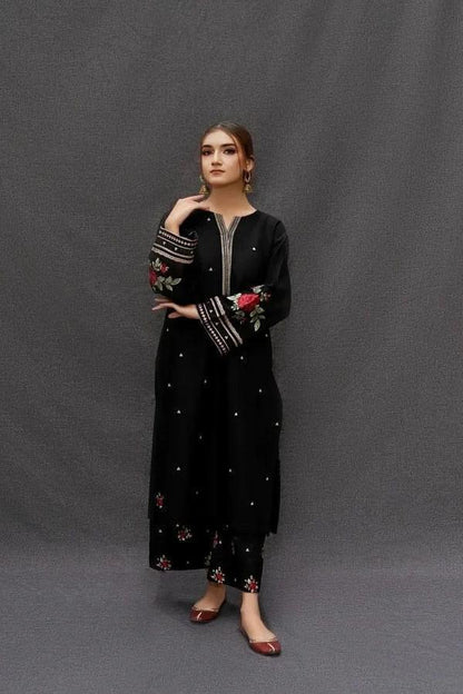 Women’s Black Embroidered Kurt a with Floral Shawl – Elegant Traditional Wear