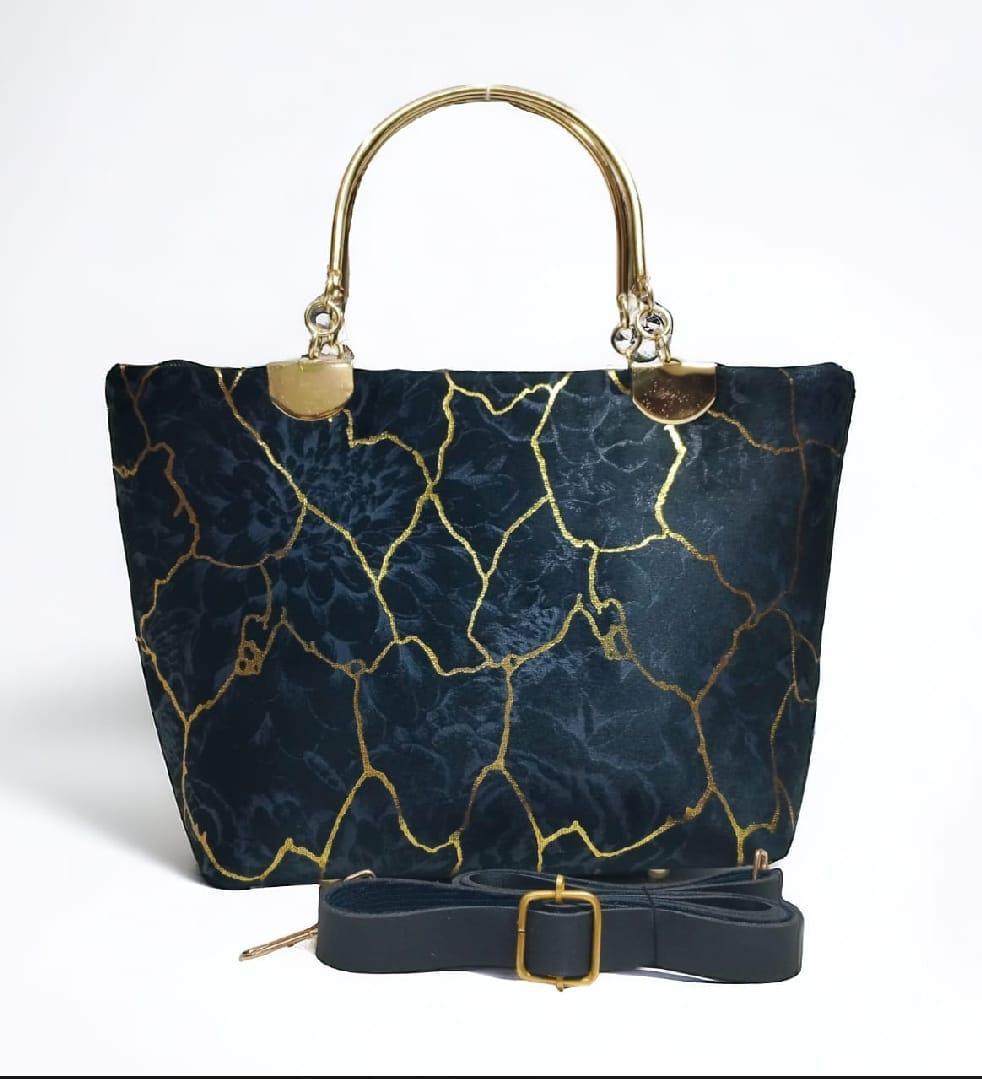 Blue Velvet Printed Girls Handbag – Stylish 10x5x8 Inch Fashion Bag