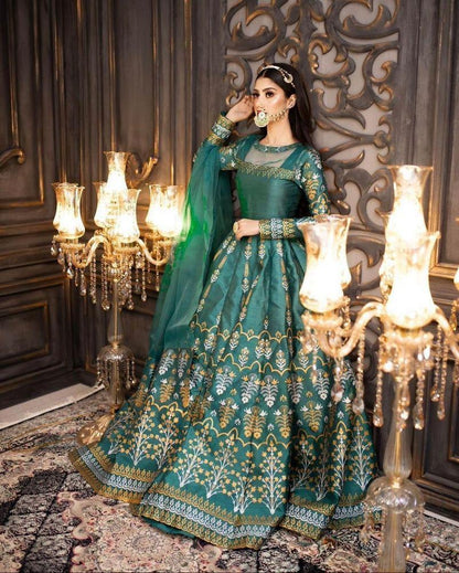 Green Silk Embroidered Maxi Suit 3 Pcs Medium