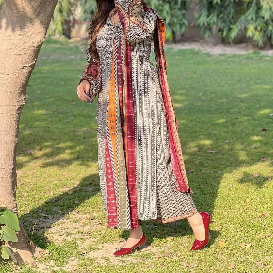 Black Printed Lawn 3Pcs Set for Women Unstiched